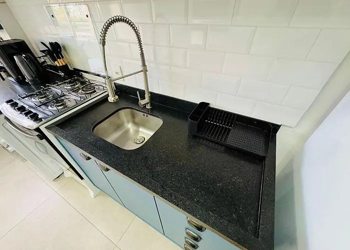 504 Luxury Design With Parking - Near Arena Airport Apartment *